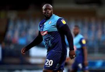 Wycombes Adebayo Akinfenwa celebrates the win