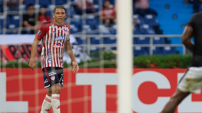 Junior empata, pasa primero y termina invicto