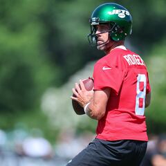 Susto para Aaron Rodgers