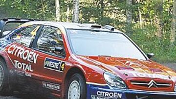 <b>CONTINUIDAD. </b>Carlos Sainz continuará al volante de un Citroën durante la campaña 2005.
