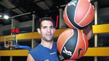 <b>TRIPLISTA. </b>Iturbe posaba así hace unos meses por su acierto en el tiro.