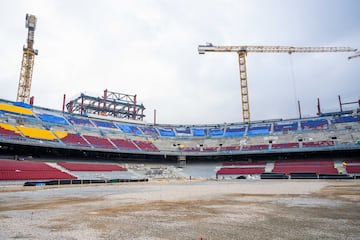 El FC Barcelona ha iniciado los trabajos de vaciado del terreno de juego del Spotify Camp Nou para colocar "prximamente" el csped del estadio, segn ha anunciado este viernes el club azulgrana.