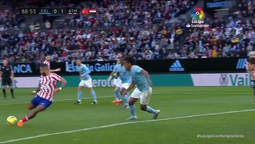 El primer gol de Memphis con el Atleti: desenfundó como un rayo