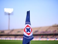 “Es muy difícil que la década cierre con Cruz Azul teniendo estadio propio”