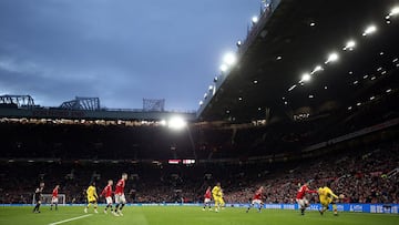 MANCHESTER, ENGLAND - DECEMBER 05: General view of play during the Premier League match between Manchester United and Crystal Palace at Old Trafford on December 05, 2021 in Manchester, England. (Photo by Jan Kruger/Getty Images)