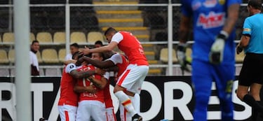 Santa Fe da el primer paso en Libertadores, gana en Venezuela