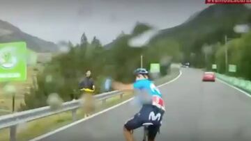 El enfado de Soler al obligarle Movistar a esperar a Nairo