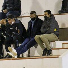 Almirón sigue de cerca la evolución de sus 'cachorros'