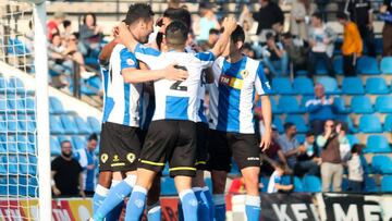 Los jugadores del Hércules celebran un gol el pasado fin de semana.