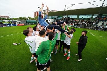 El Racing lleva el playoff del Rayo Cantabria a El Sardinero