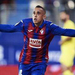 Los datos que sitúan a Orellana a la altura de Messi y Benzema