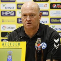 Pepe Mel: “Estoy jodido si tengo que motivar a un futbolista canario para este partido”