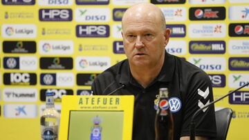 Pepe Mel: “Estoy jodido si tengo que motivar a un futbolista canario para este partido”