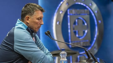 Siboldi: “De la noche a la mañana, Cruz Azul no me puede exigir el título”