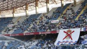 <b>SIN CONTROL. </b>No todos los aficionados del Depor que acuden al estadio de Riazor, son contabilizados por el sistema informatico que la ley obliga a instalar.
