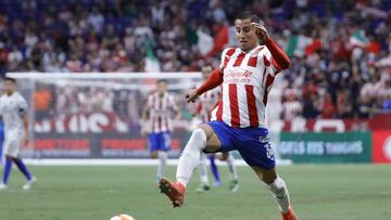 Carlos Cisneros durante un partido de las Chivas