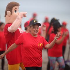 Más de 1.500 beneficiados con los talleres de actividad física: deportes y comunas de Chile