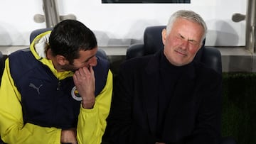 Davinson y una imagen que usa Mou para generar polémica.