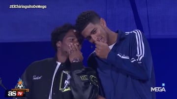 En un evento, le realizaron una pregunta a Bellingham, este optó por responder en su lengua materna, mientras que Endrick lo hizo en español. Este momentos más tarde le recordó a su compañero que en España se habla español.