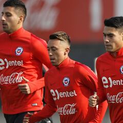 La 'generación perdida' de Sampaoli irrumpe en la Roja