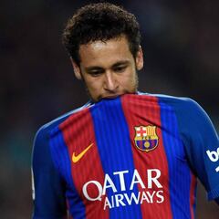Mensaje de Neymar tras su sanción: "Soy feliz jugando"