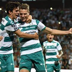 Santos Laguna y Pachuca empatan en la jornada 9 de la Liga MX