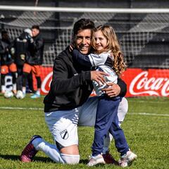 “Fue el que más confió en mí”: los desconocidos nexos con Chile de una nueva figura de la B