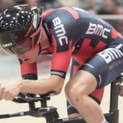 El australiano Rohan Dennis bate el récord de la hora (52,491 km)