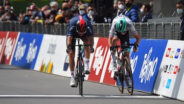 Moscon, ganador de la tercera etapa del Tour de Los Alpes.