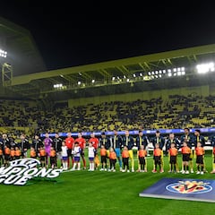 Enfado en La Cerámica por la confusión con el himno