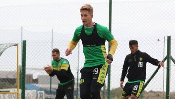 Aldosivi prepara cambios para visitar a River en Superliga