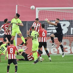 El Atleti recupera el peligro en los córners... y sufre de cabeza