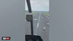 Cars occupy runway in Ecuador to stop Spanish plane from landing