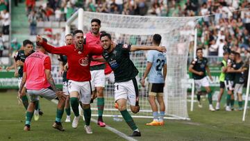 Jaume Jardí, celebrando el gol del ascenso del Racing de Ferrol.