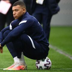 "Cristiano y Messi tienen mil millones de cosas más que yo"