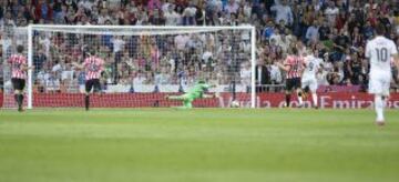 4-0. Benzema anota el cuarto gol.