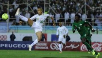 Feghouli se queda en Argelia y no acude al entrenamiento