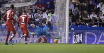 Imágenes de Jackson ante el Depor en la fecha 10 de Liga