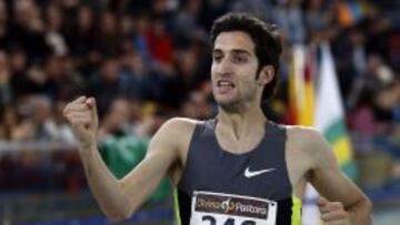 David Bustos se impuso en la final de 1.500m.