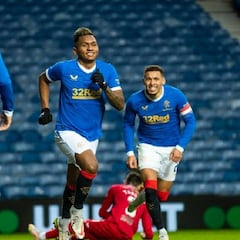 Histórico capitán de Rangers se rinde a Alfredo Morelos