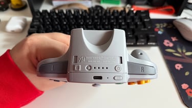 Tras años de críticas, jugar con el mando de Nintendo 64 en Switch es una experiencia impresionante