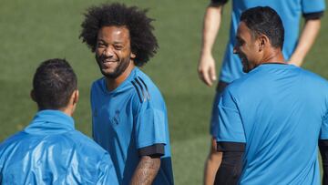 12/09/17
 ENTRENAMIENTO DEL REAL MADRID
 MARCELO VIEIRA DA SILVA JUNIOR 
 KEYLOR NAVAS
 