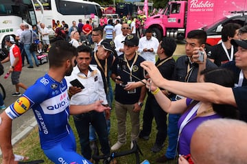 Así fue la presentación de los equipos de la carrera Oro y Paz 