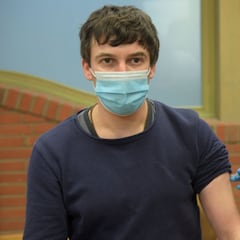 Así afecta la vacuna de AstraZeneca a tu cuerpo