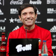 Marcelino: "Sería una sorpresa saludar aquí a un jugador saudí"
