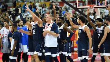 US players gestures to the spectators after their match against Czech Republic during the Basketball World Cup Group E game in Shanghai on September 1, 2019. (Photo by HECTOR RETAMAL / AFP)