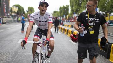 Alberto Contador: "En diez d¨ªas comunicar¨¦ mi futuro..."