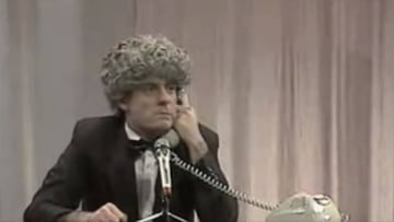 Hoy 7, de octubre se celebra el D¨ªa Mundial de la Sonrisa. Recopilamos los mejores sketches y chistes de los grandes humoristas de nuestro pa¨ªs.