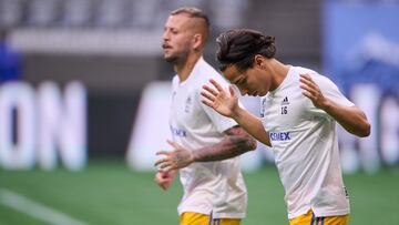 Diego Lainez, baja contra Pumas