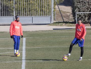 Diego Costa y Nikola Kalinic. 
 